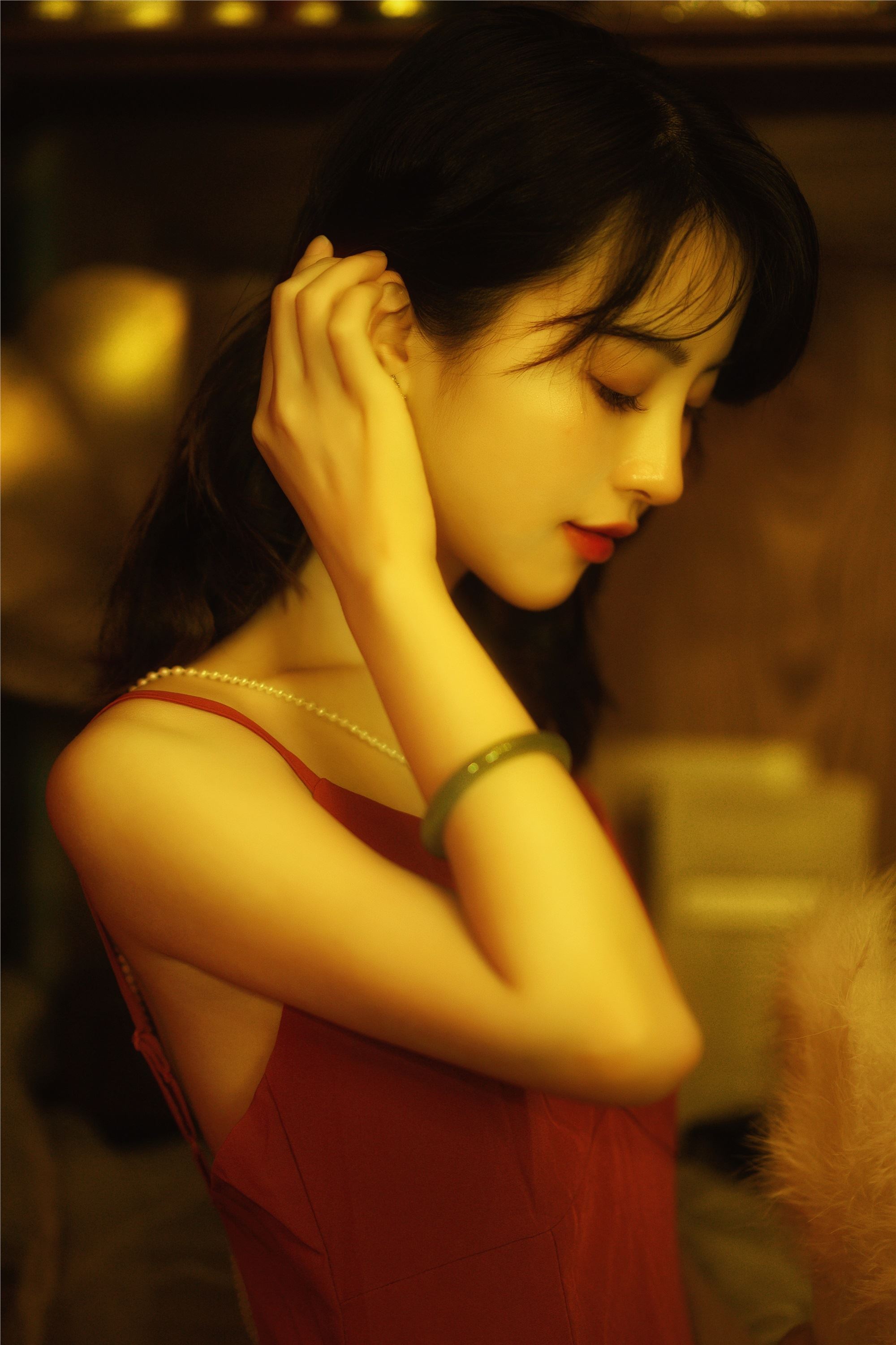 YITUYU艺图语 2021.09.01 夜莺与玫瑰 兰因